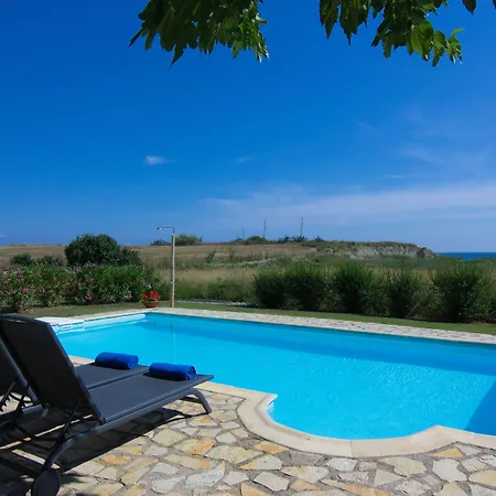 Kefalonia Ammos * Lixouri