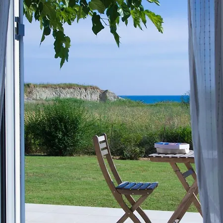 Kefalonia Ammos فيلة ليكسوري